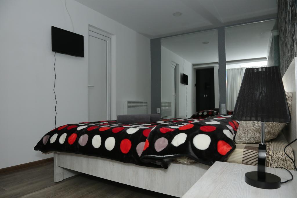 Hotel Elma Kutaisi Ngoại thất bức ảnh